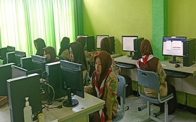Terbagi Menjadi Dua Sesi Pengerjaan, Siswa Jalani Simulasi TKA Perdana